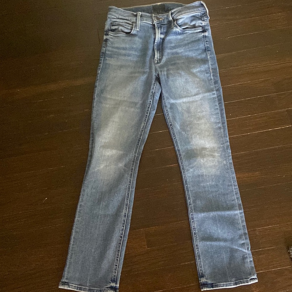 Mother Dazzler ankle straight leg wash is “we the animals”size 26